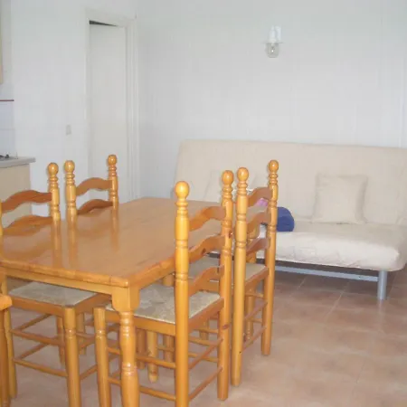 El Cargol Apartment *