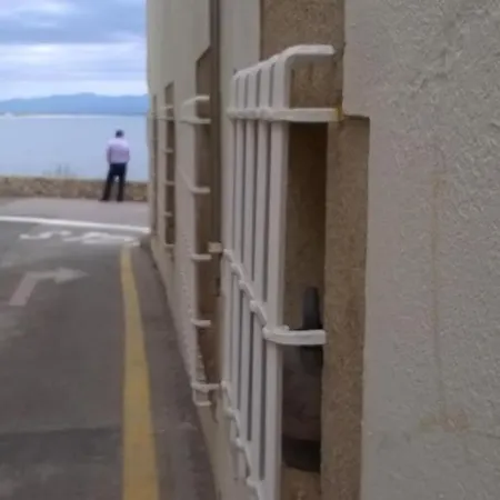 El Cargol Apartment *